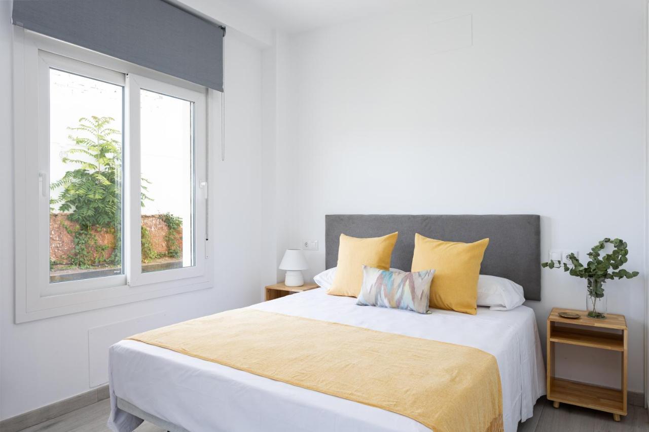Apartamentos La Pelusa Malaga Zewnętrze zdjęcie