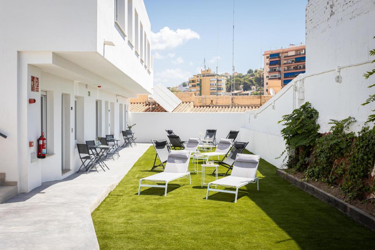 Apartamentos La Pelusa Malaga Zewnętrze zdjęcie
